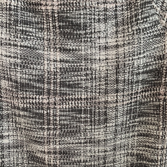 🌸MAX STUDIO Tweed Keyhole Ruffle Dress Small - Picture 8 of 8